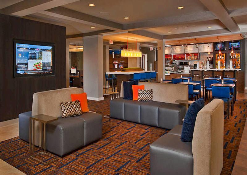 Courtyard By Marriott Youngstown Canfield Ngoại thất bức ảnh