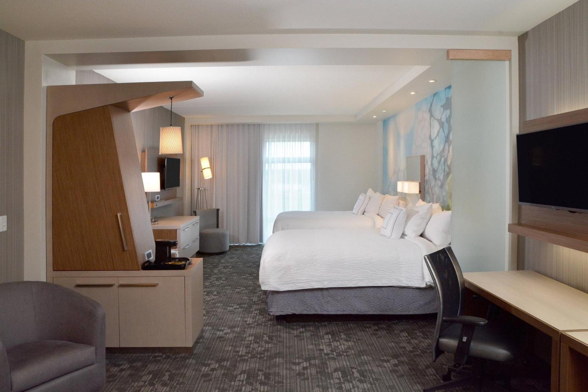 Courtyard By Marriott Youngstown Canfield Ngoại thất bức ảnh