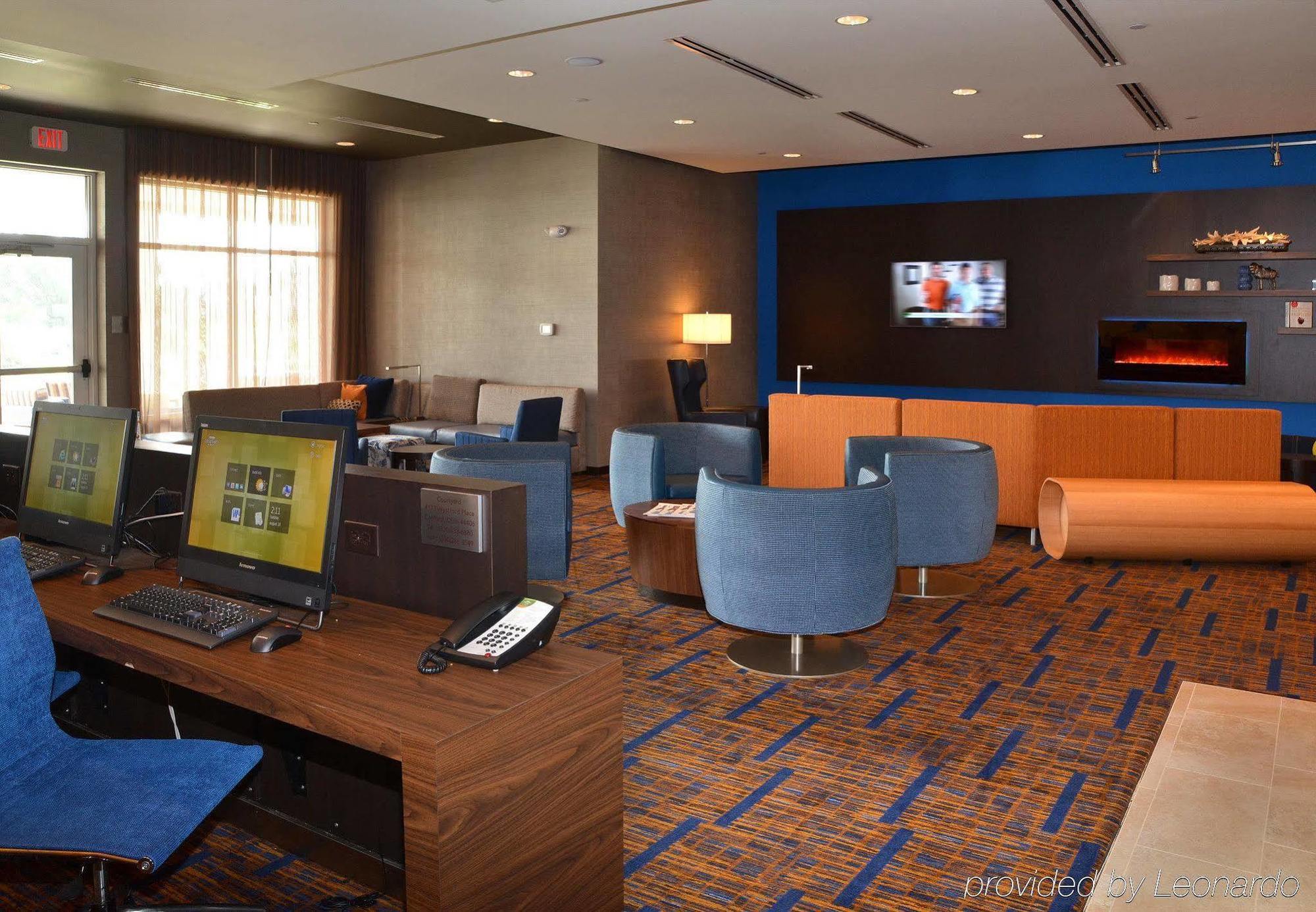 Courtyard By Marriott Youngstown Canfield Ngoại thất bức ảnh